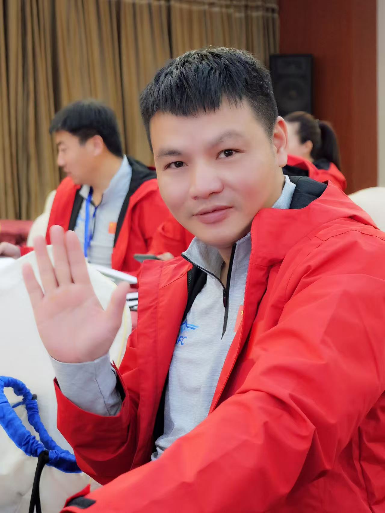 张, 蛟龙